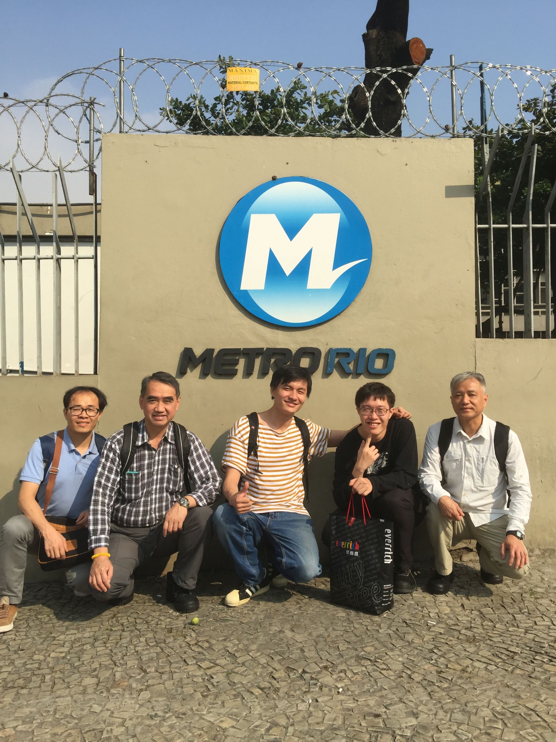 PolyU monitoring team at the headquarter of Rio metro